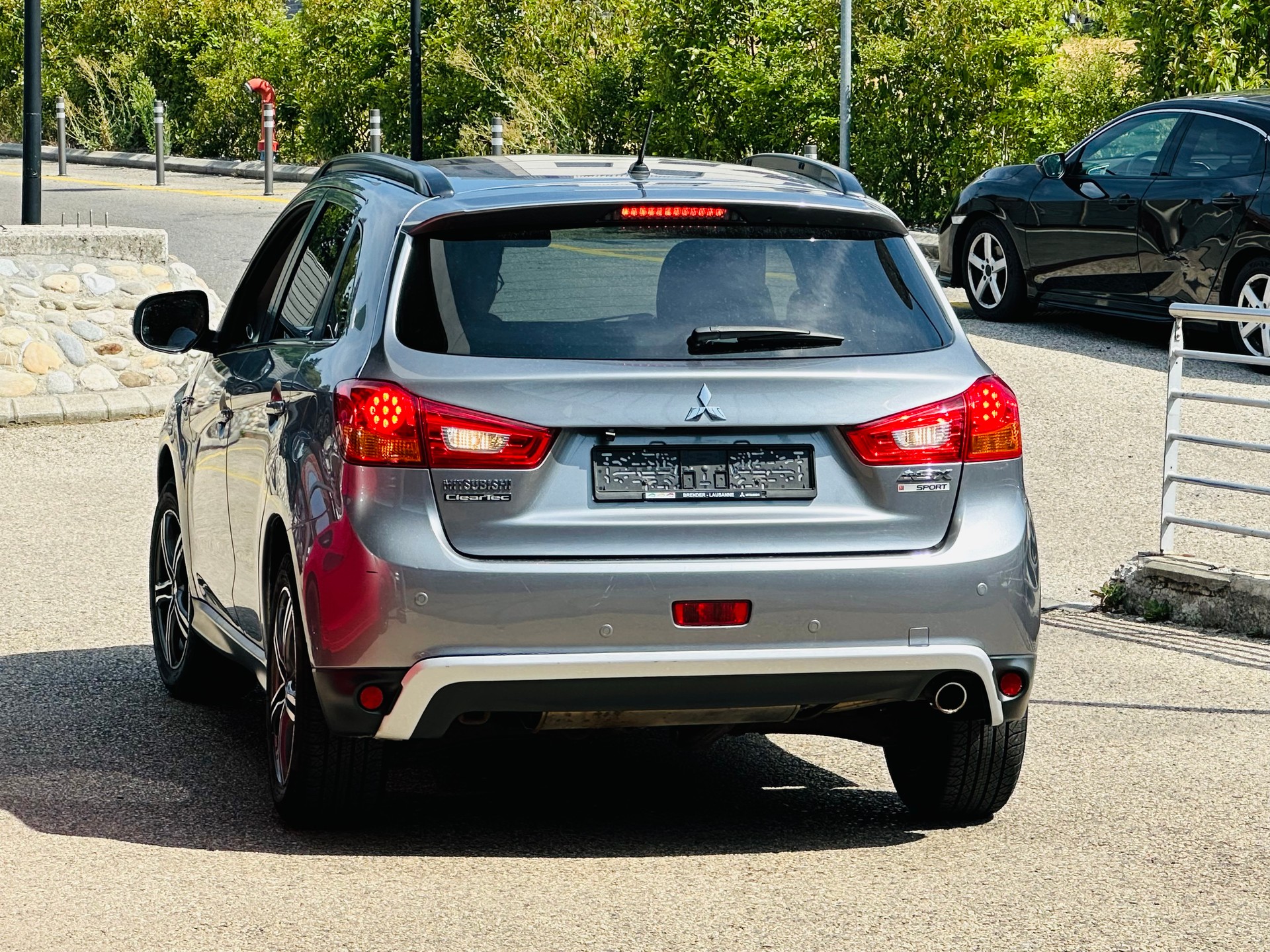 MITSUBISHI ASX 1.8 DID Sport 4WD-image-8