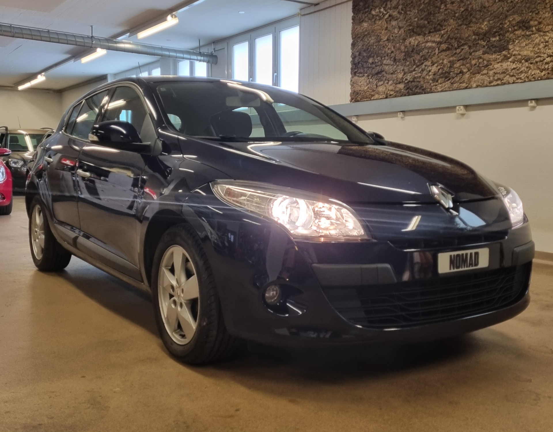 RENAULT Mégane 1.6 16V Expression-showroom-element-2