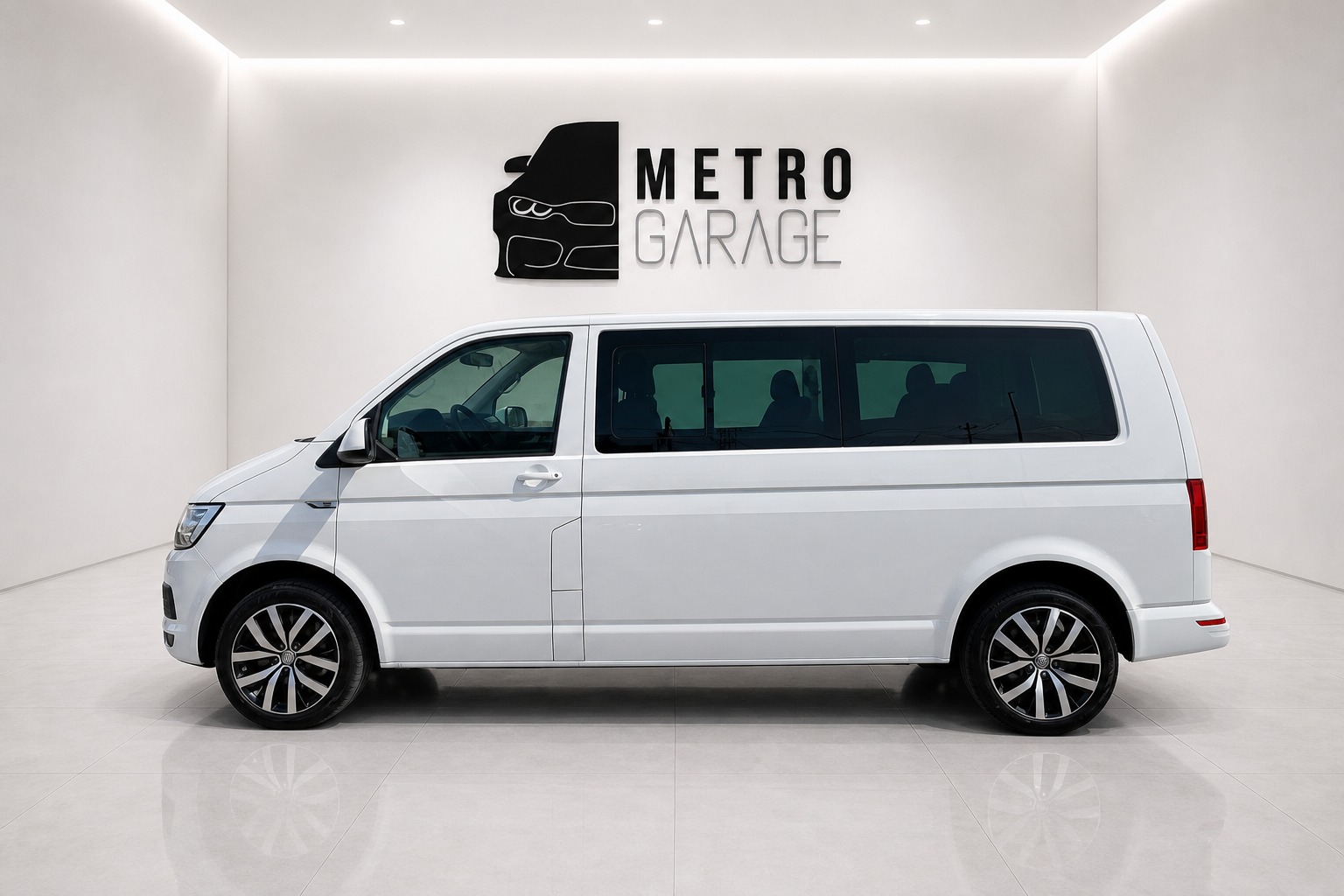 VW T6 Multivan 2.0 Bi-TDI Comfortline 4Mot. DSG LWB-showroom-element-1