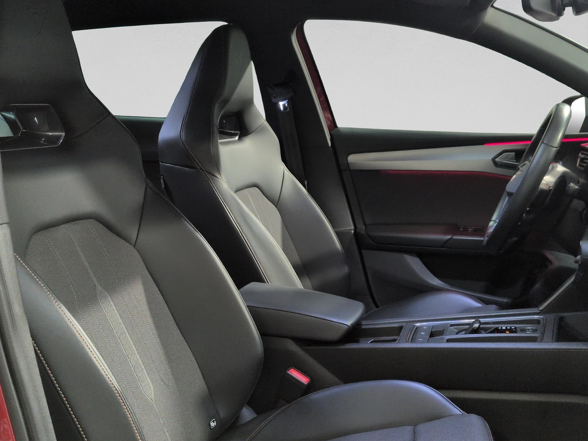 CUPRA LEON ST 1.4 e-HYBRID pHEV DSG-image-16