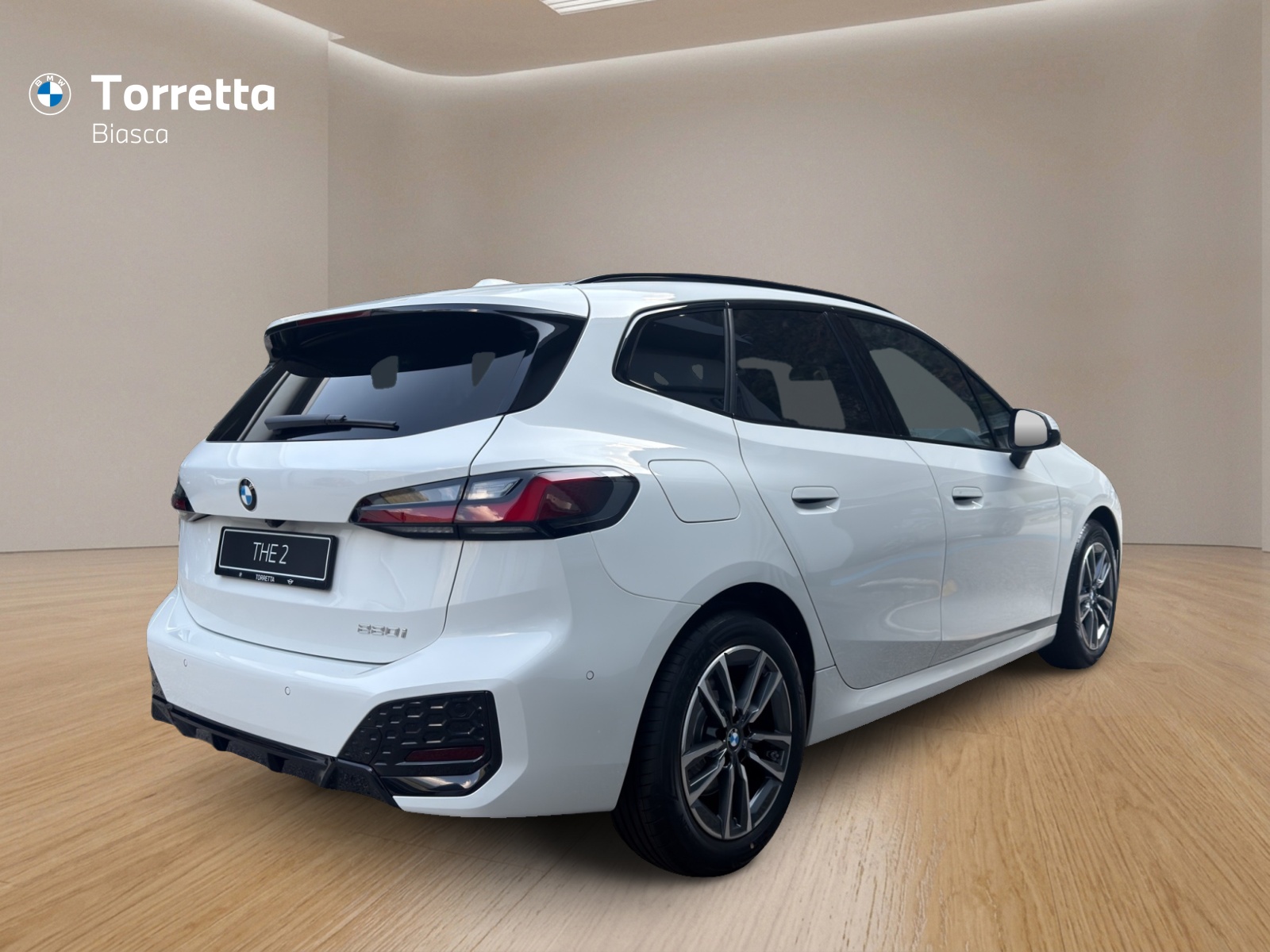 BMW 220i Active Tourer M Sport DKG-image-4
