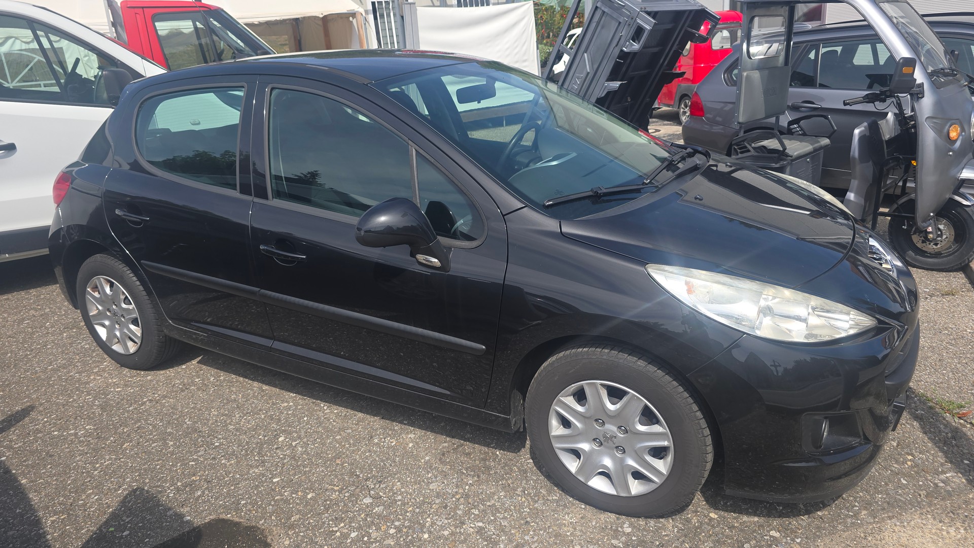 PEUGEOT 207 1.4 16V Trendy Clim