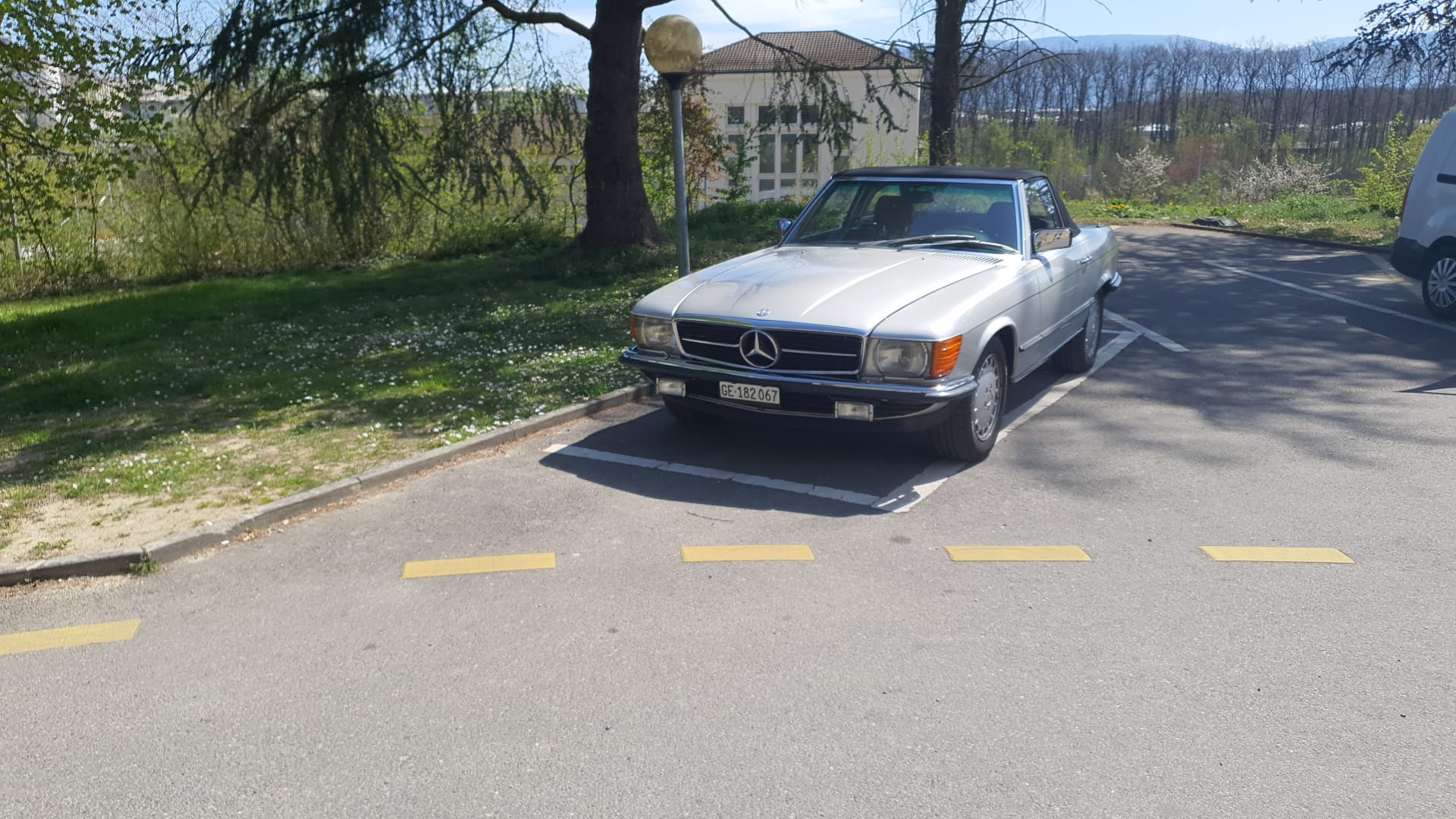 MERCEDES-BENZ SL280 R107-image-15
