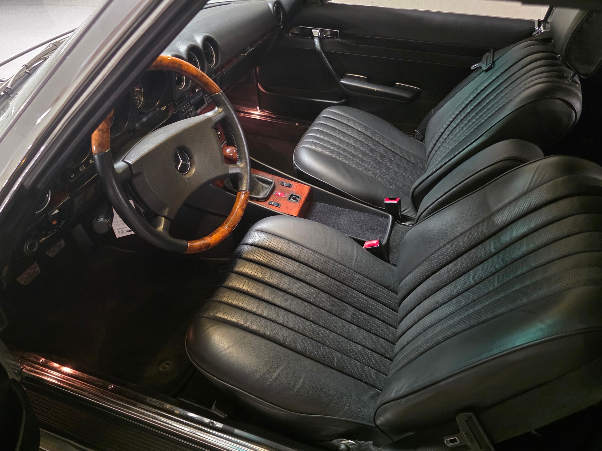 MERCEDES-BENZ SL280 R107-image-9