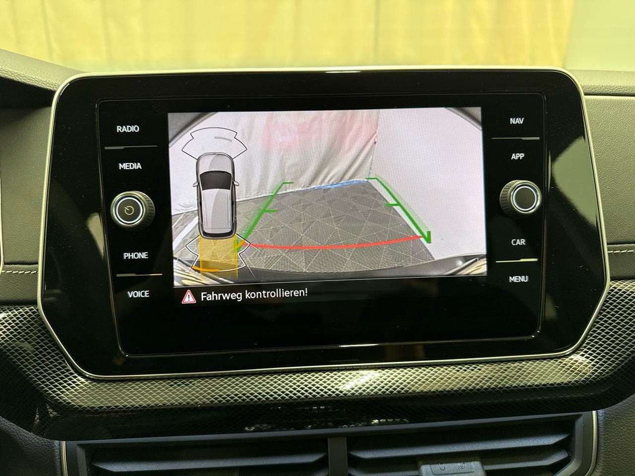 VW T-Cross 1.0TSI R-Line Black Limited 115-image-7
