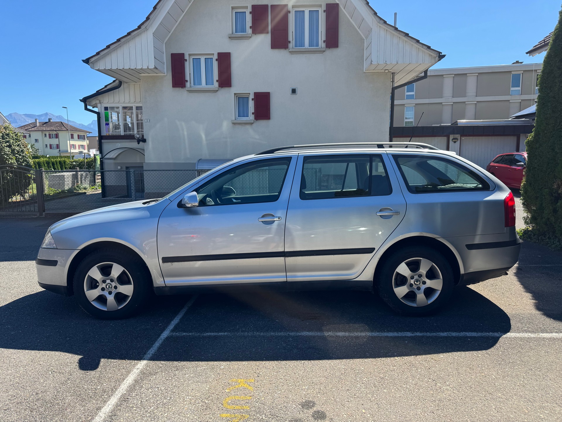 SKODA Octavia 1.9 TDI Adventure 4x4-image-5