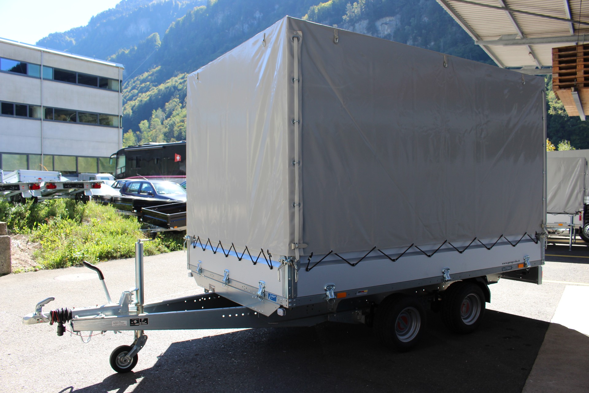 STEMA SHP O2 2700-showroom-element-3