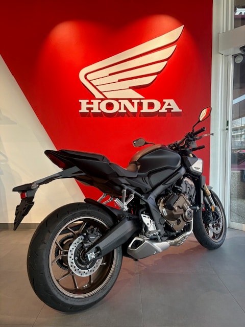 HONDA CB 650 R E-Clutch-image-2