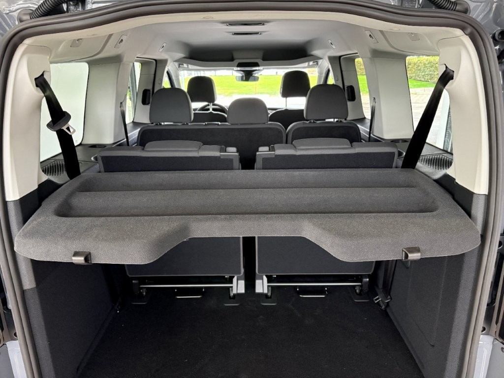 VW Caddy Maxi 2.0 TDI Liberty 4Motion-image-6