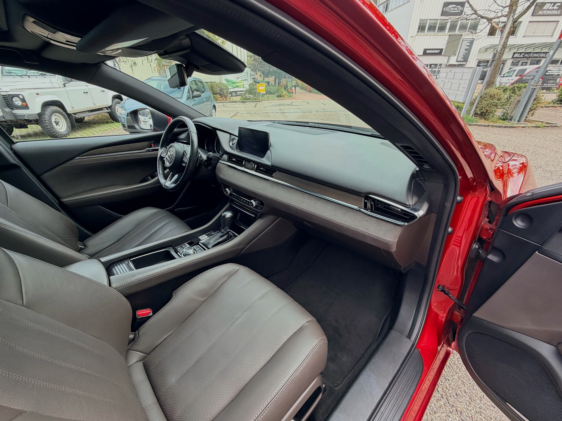 MAZDA 6 Sportwagon SKYACTIV-G 194 Revolution Automat-image-9