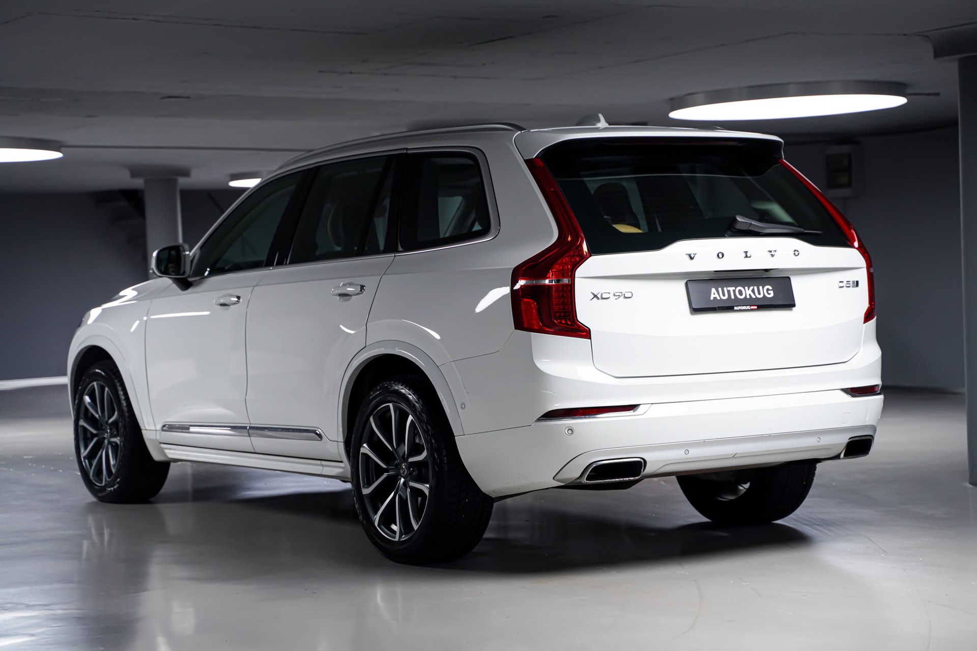 VOLVO XC90 D5 AWD Inscription Geartronic-image-6