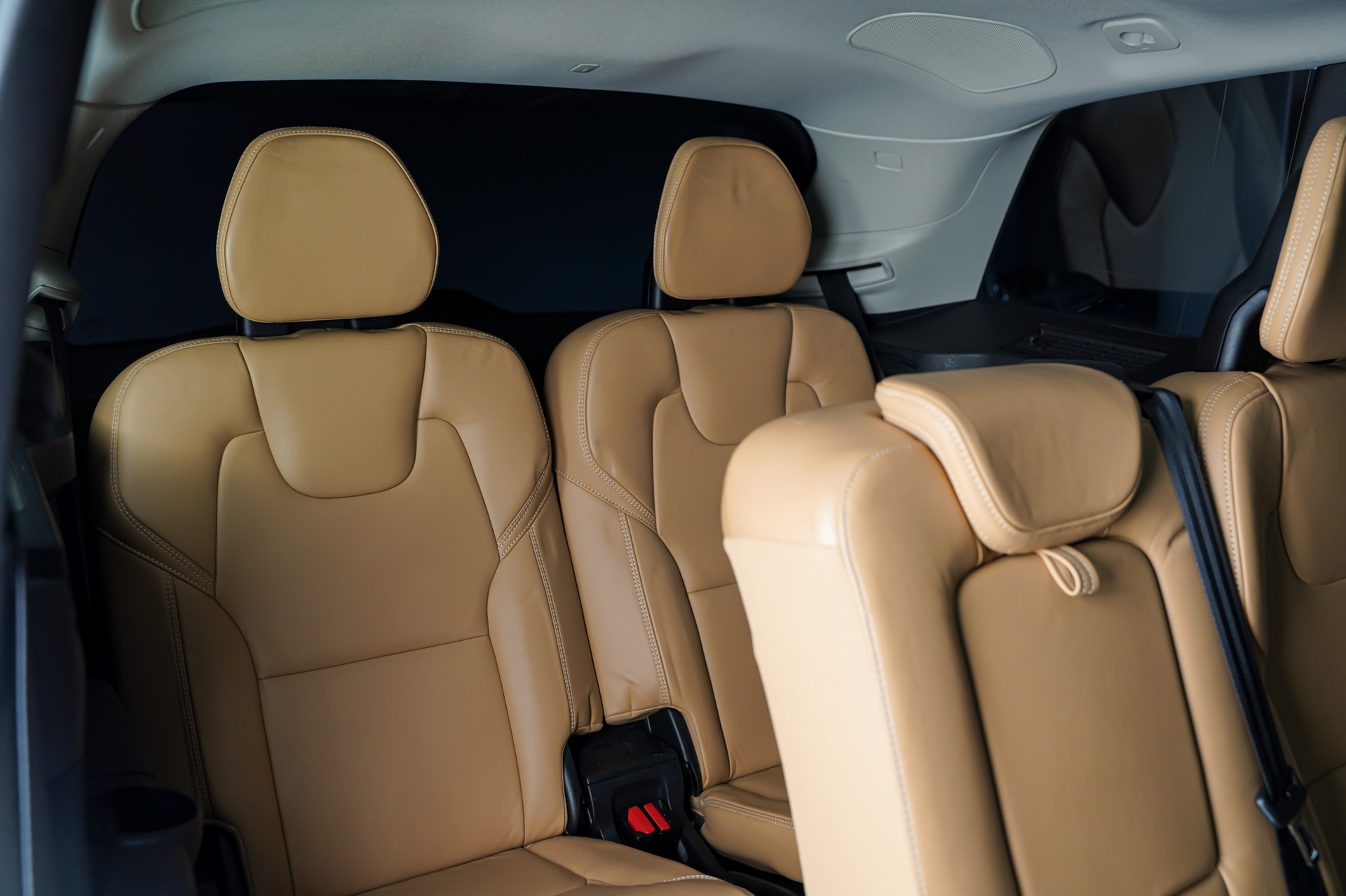 VOLVO XC90 D5 AWD Inscription Geartronic-image-19
