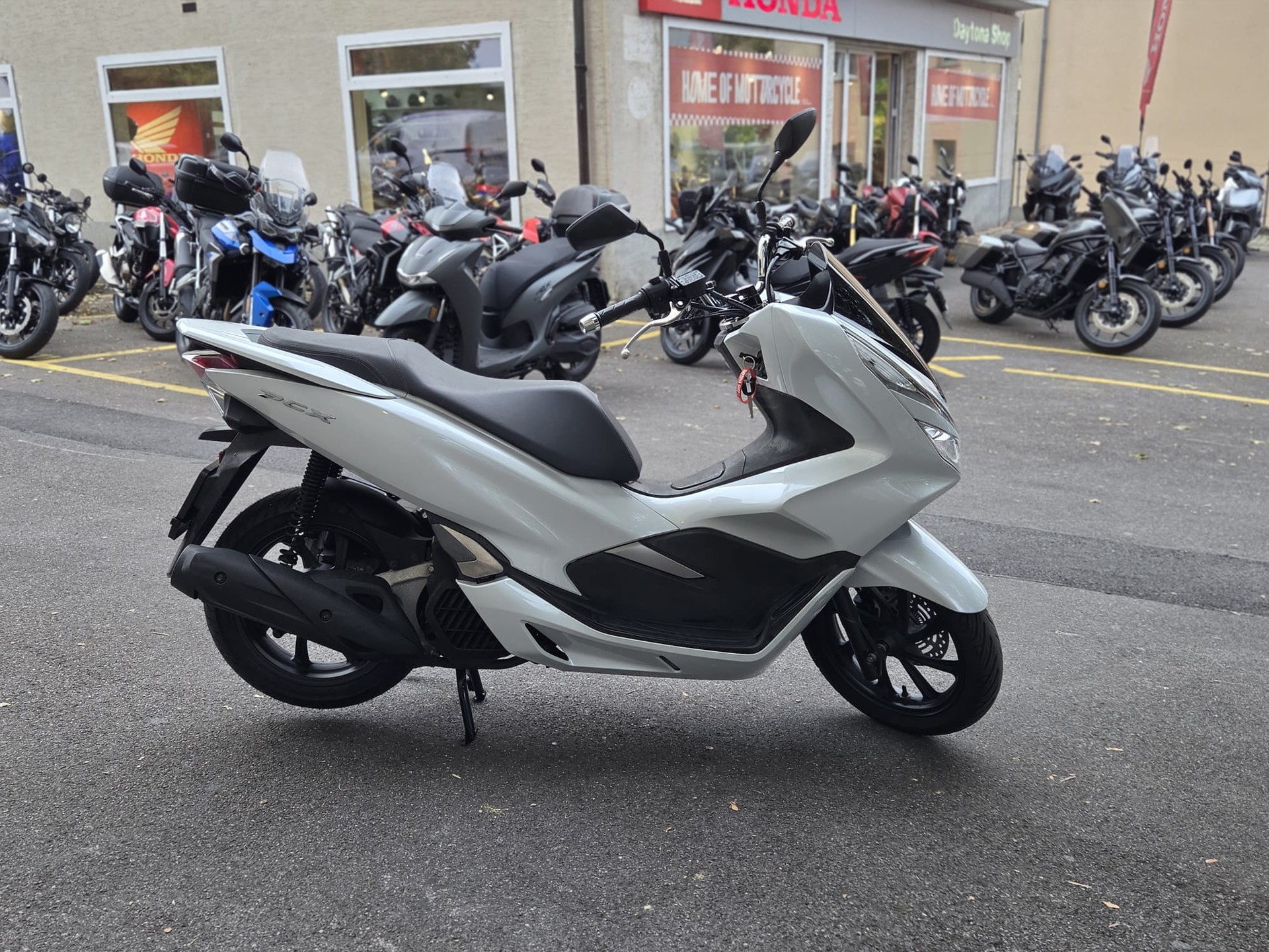 HONDA PCX 125 i ABS-image-3