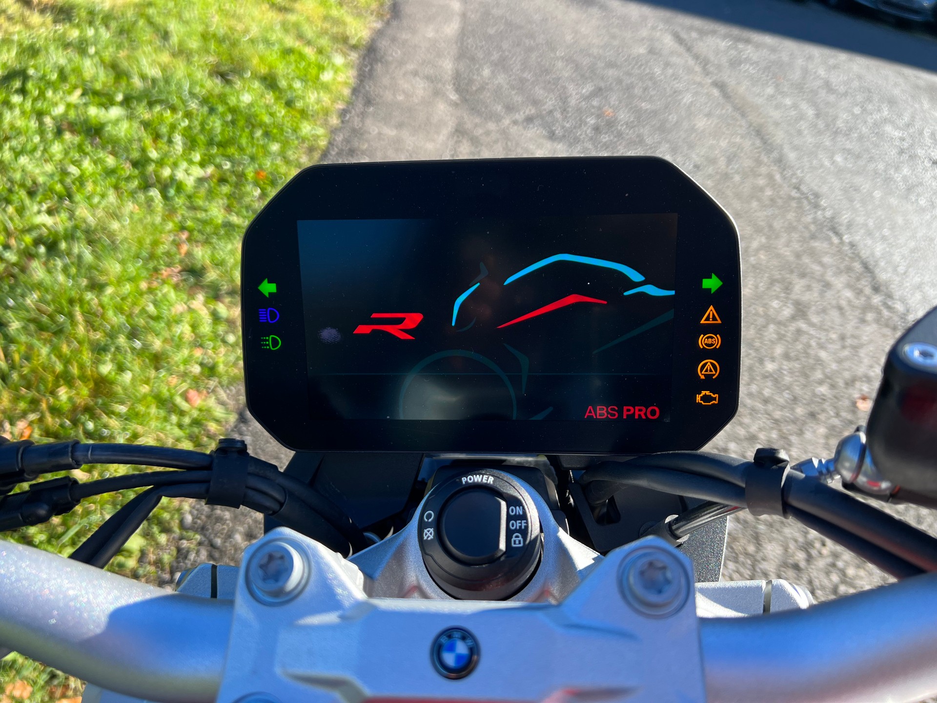 BMW F 900 R ABS-image-13