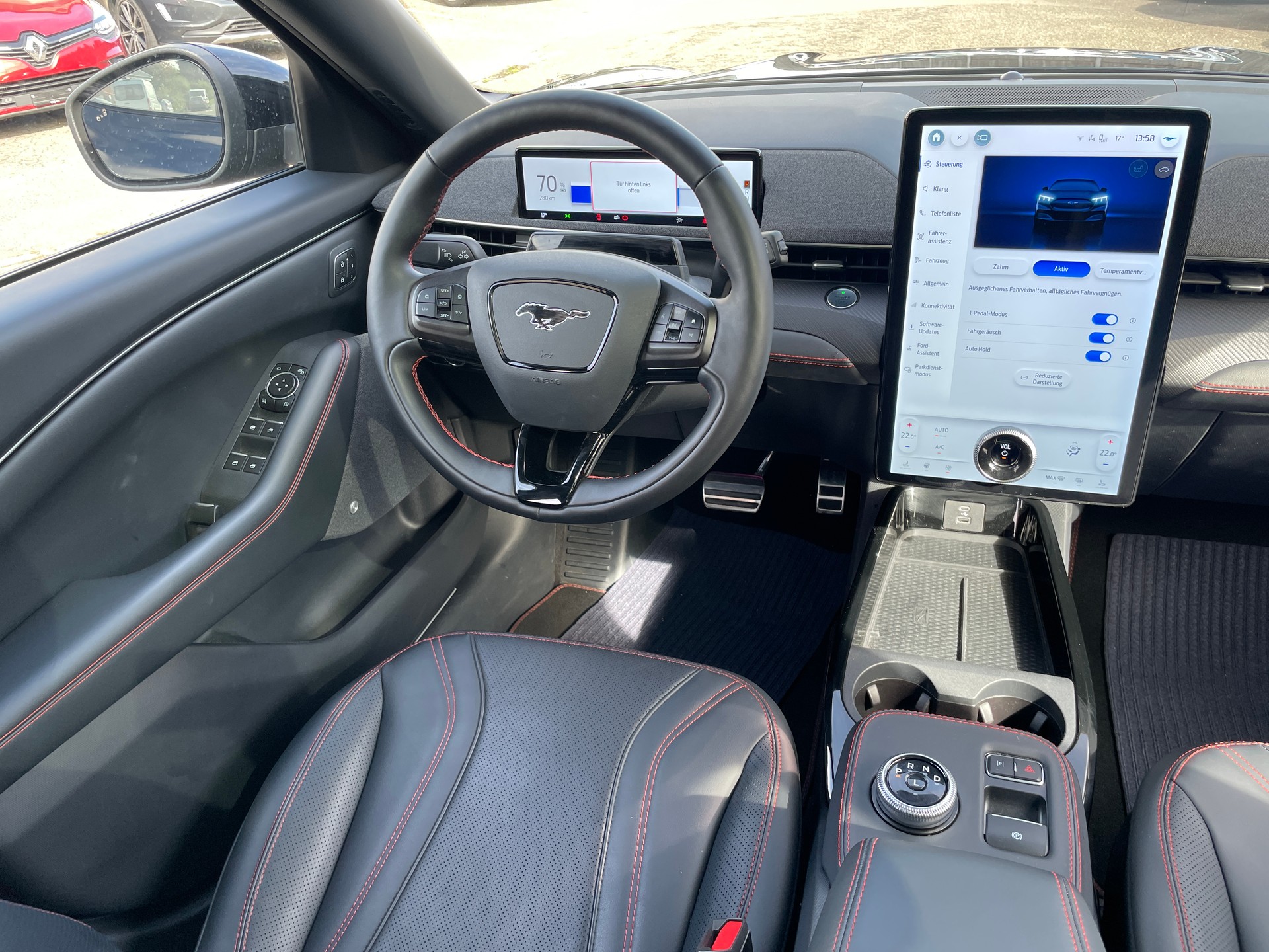 FORD Mustang MACH-E AWD Extended 99 kWh-image-16