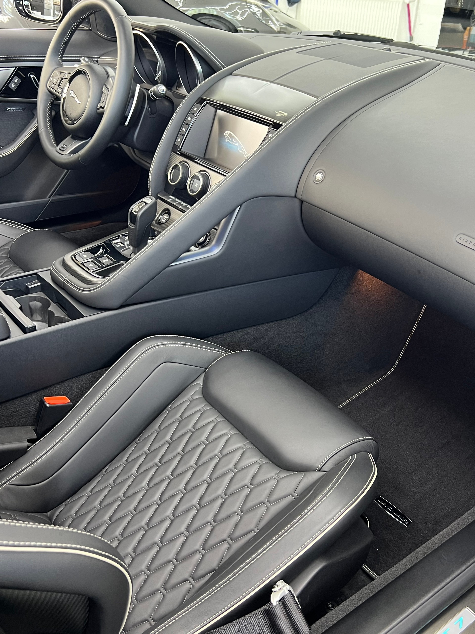 JAGUAR 5.0 V8 PROJECT 7-image-19