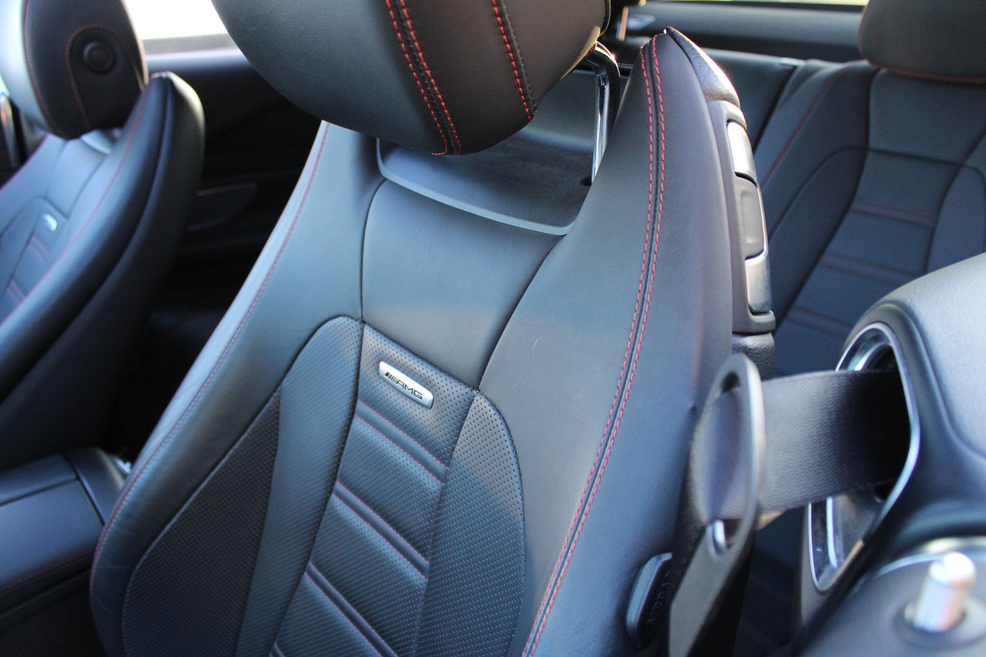 MERCEDES-BENZ E 53 Coupé AMG 4 Matic+ 9G-Tronic-image-24