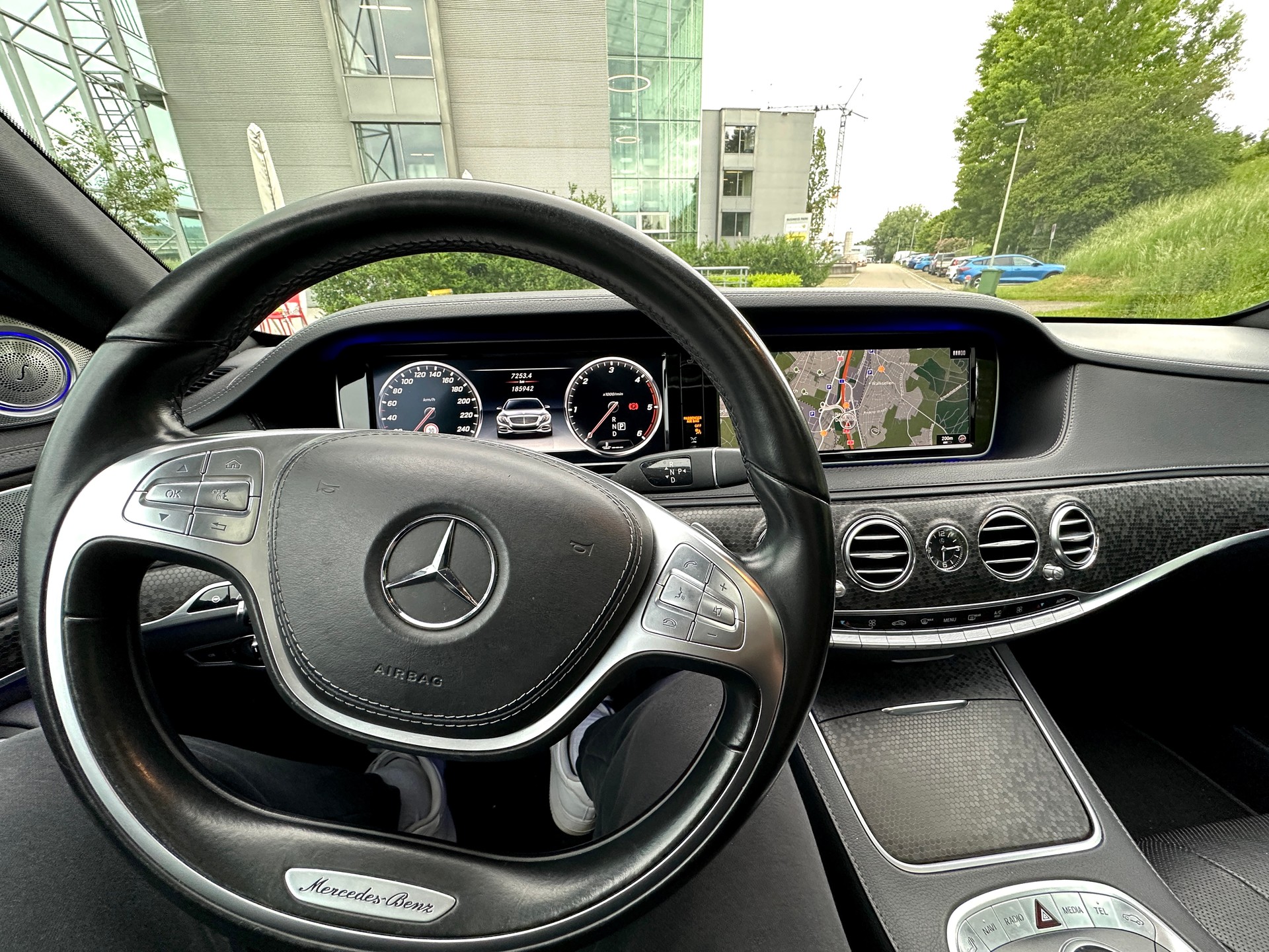 MERCEDES-BENZ S 350 d 4Matic 9G-Tronic-image-10