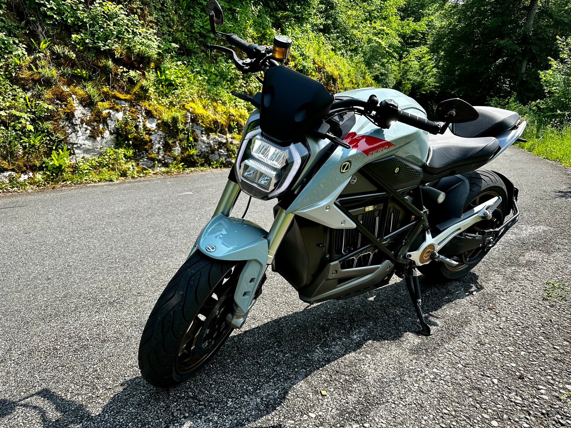 ZERO SR F Premium-image-2
