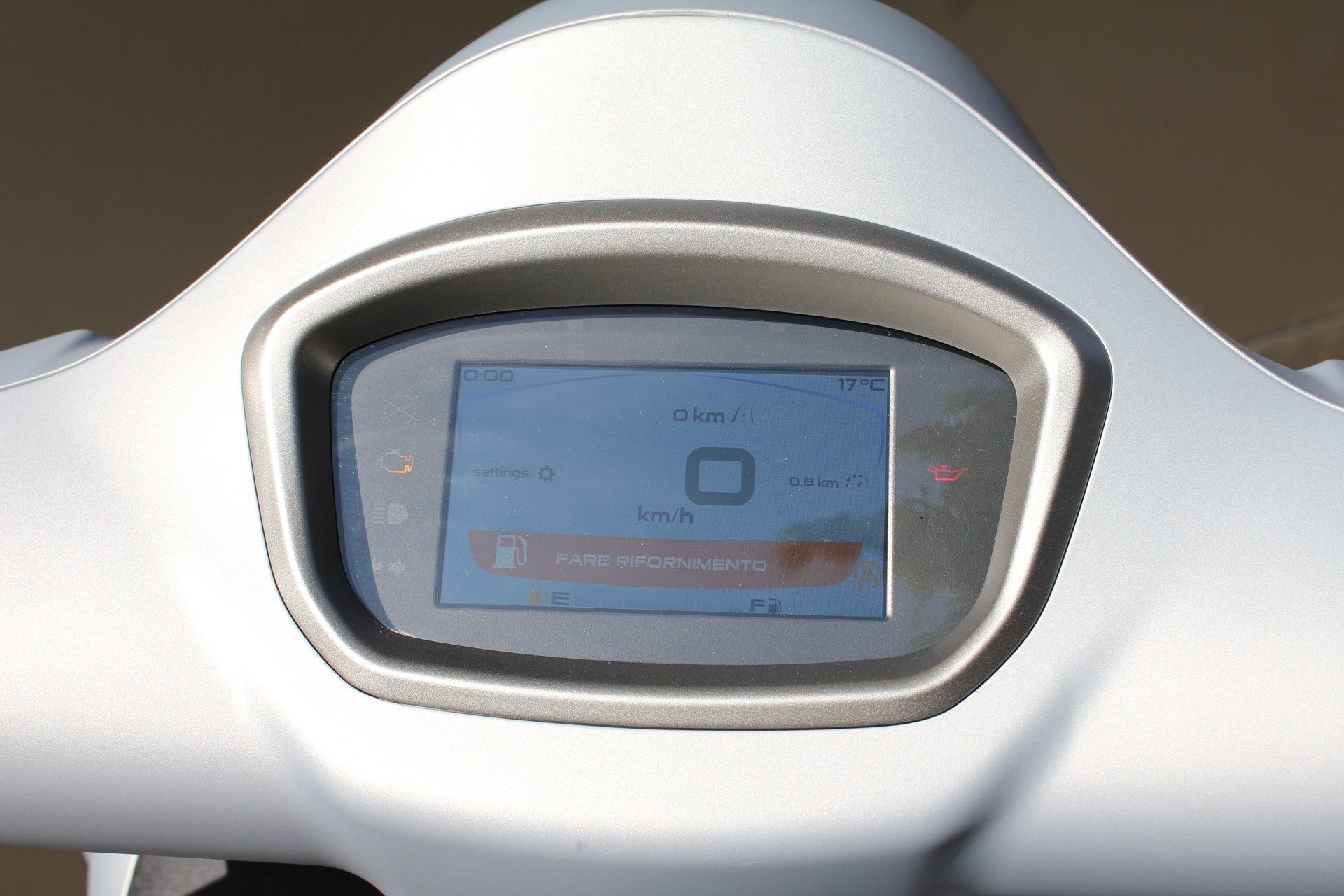 PIAGGIO Vespa GTS 300 Super Tech ABS-image-6