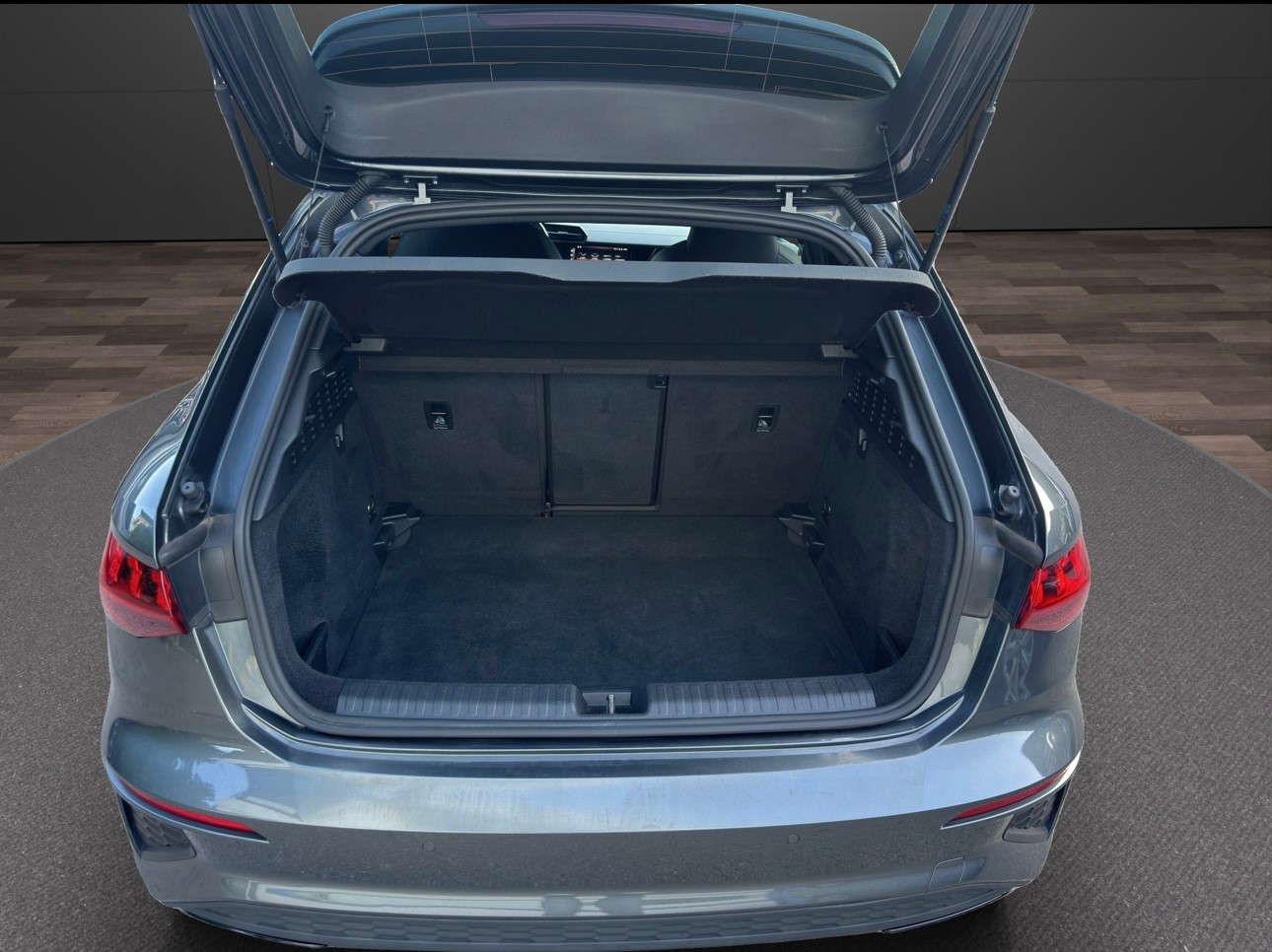 AUDI A3 Sportback 35 TFSI S-tronic-image-13