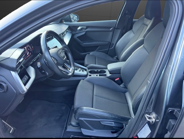 AUDI A3 Sportback 35 TFSI S-tronic-image-8
