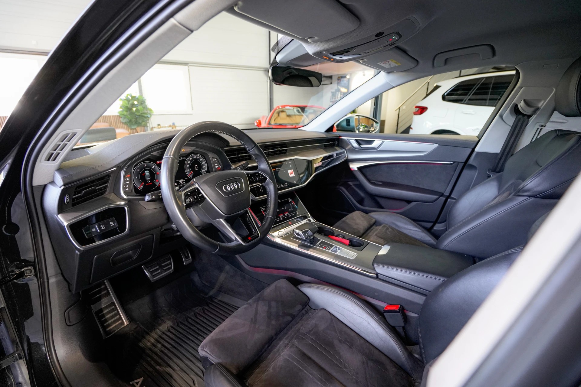 AUDI A6 50 TDI Design quattro tiptronic-image-13