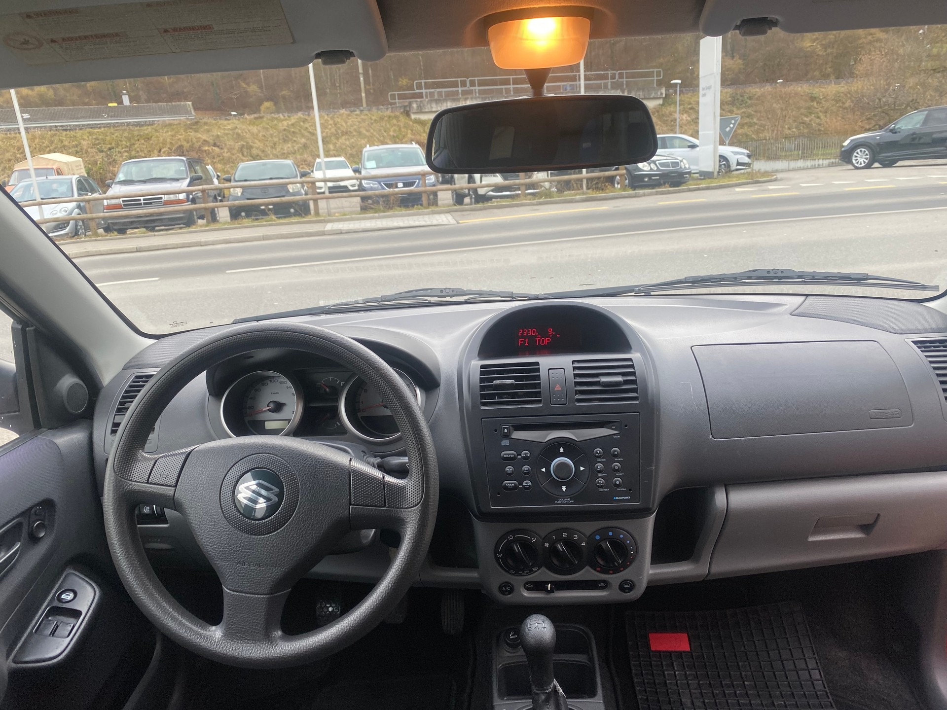 SUZUKI Ignis 1.5 16V GL Top 4x4-image-6