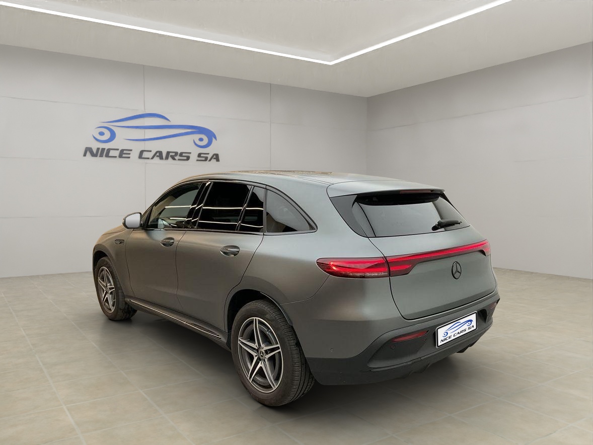 MERCEDES-BENZ EQC 400 AMG Line 4Matic-showroom-element-1