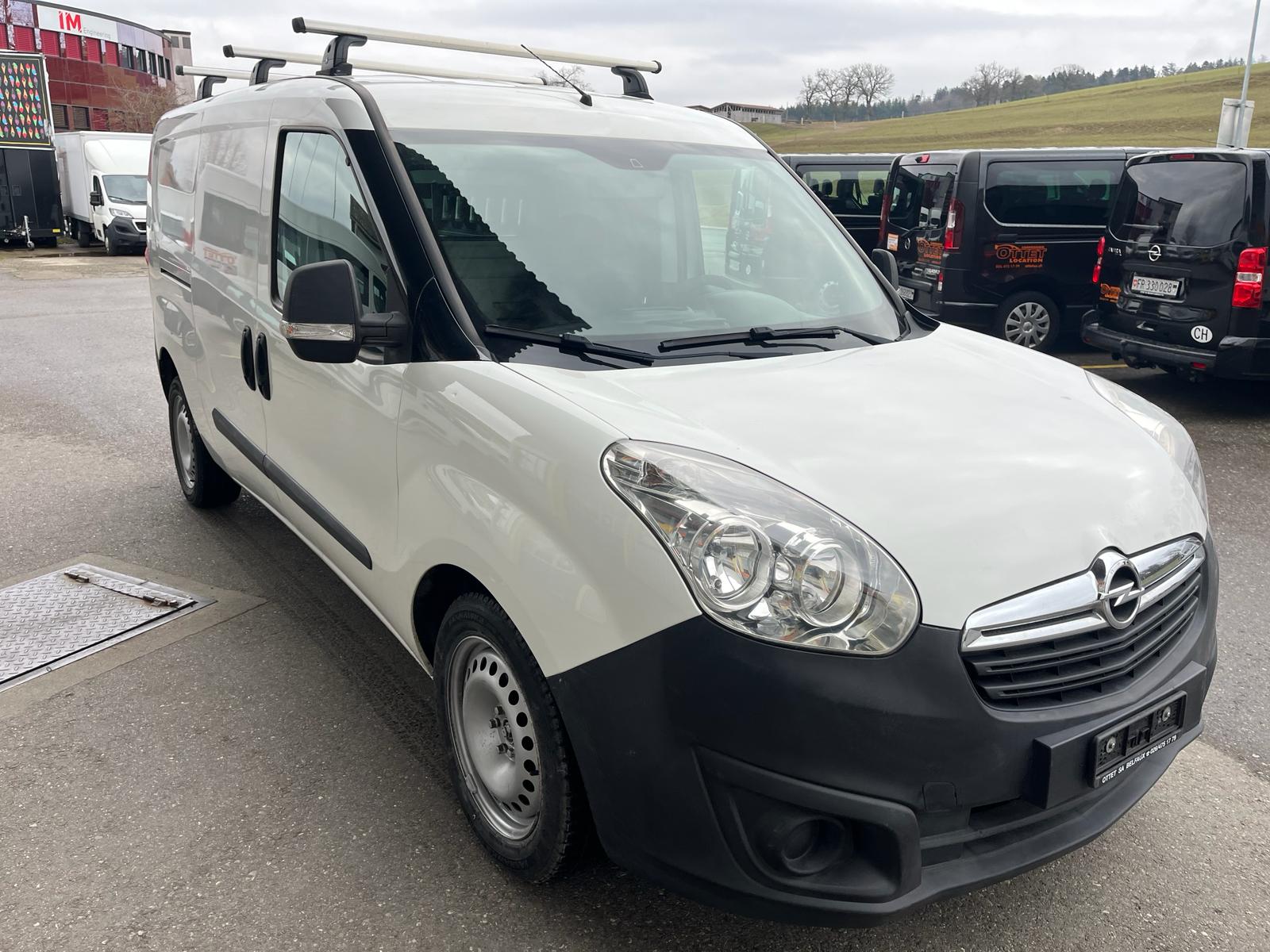 OPEL Combo 1.4i 2.4 L2H1-image-1
