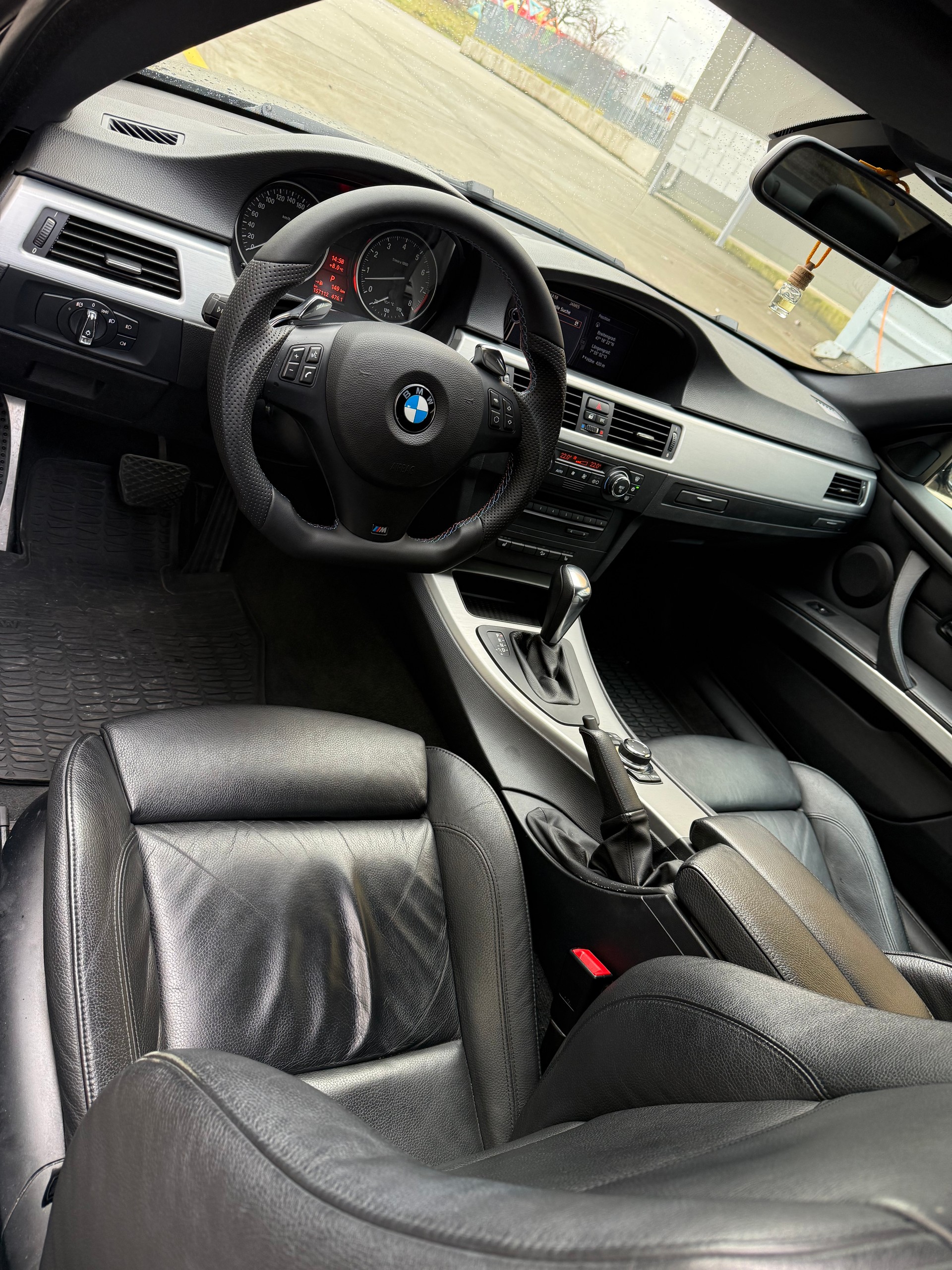 BMW 335i xDrive Coupé Steptronic-image-10