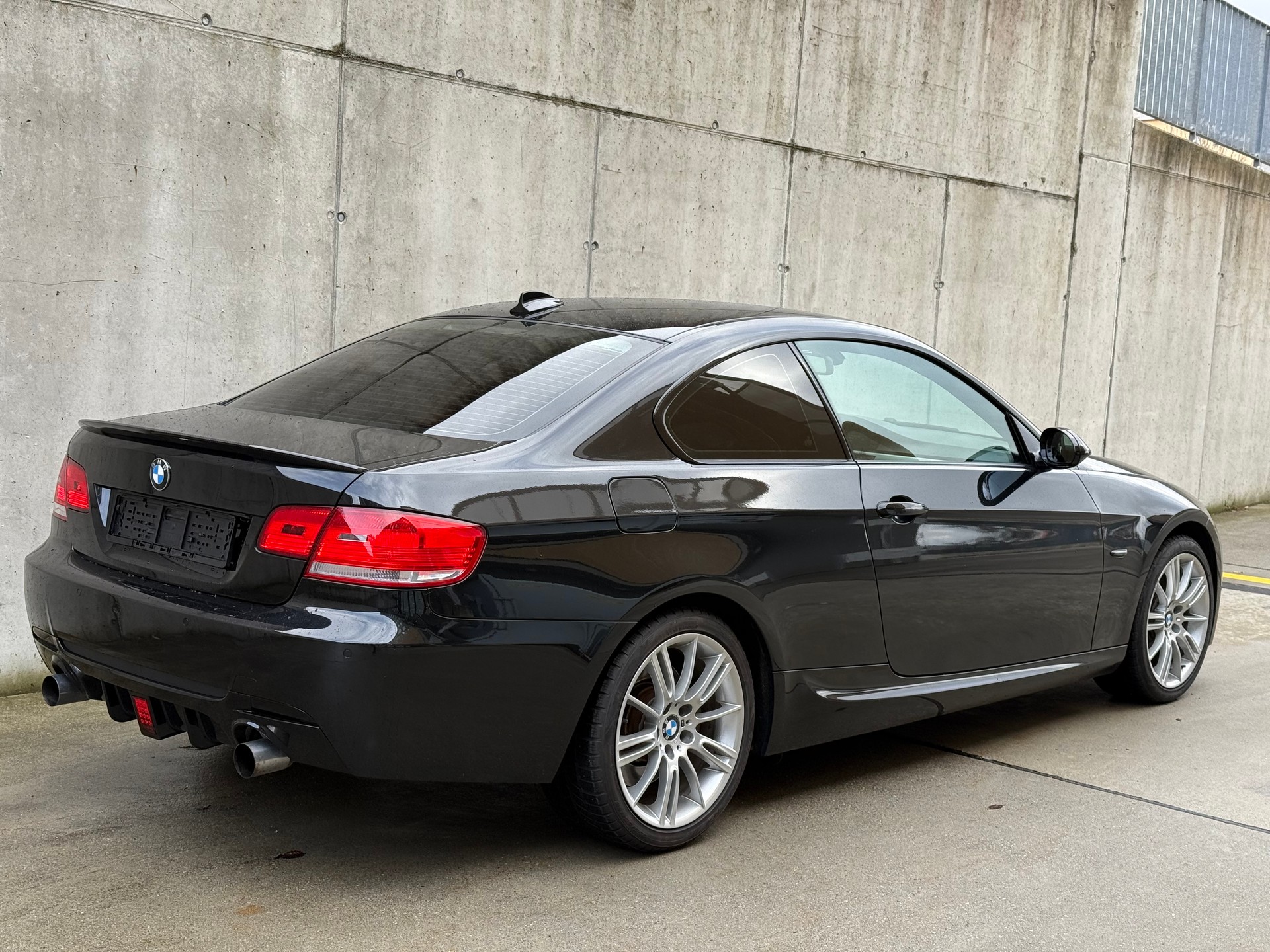 BMW 335i xDrive Coupé Steptronic-image-7
