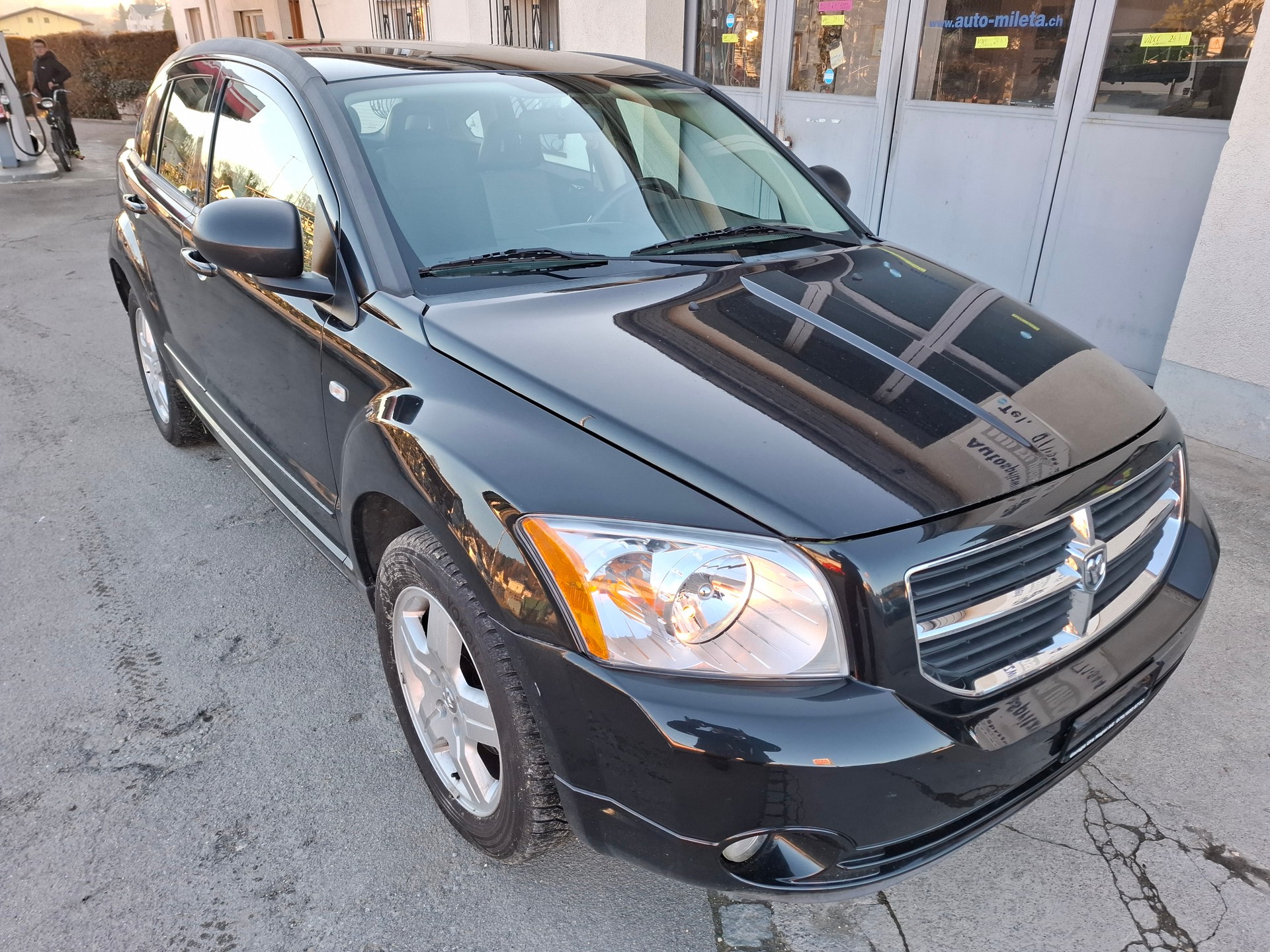 DODGE Caliber 1.8 SXT-image-1