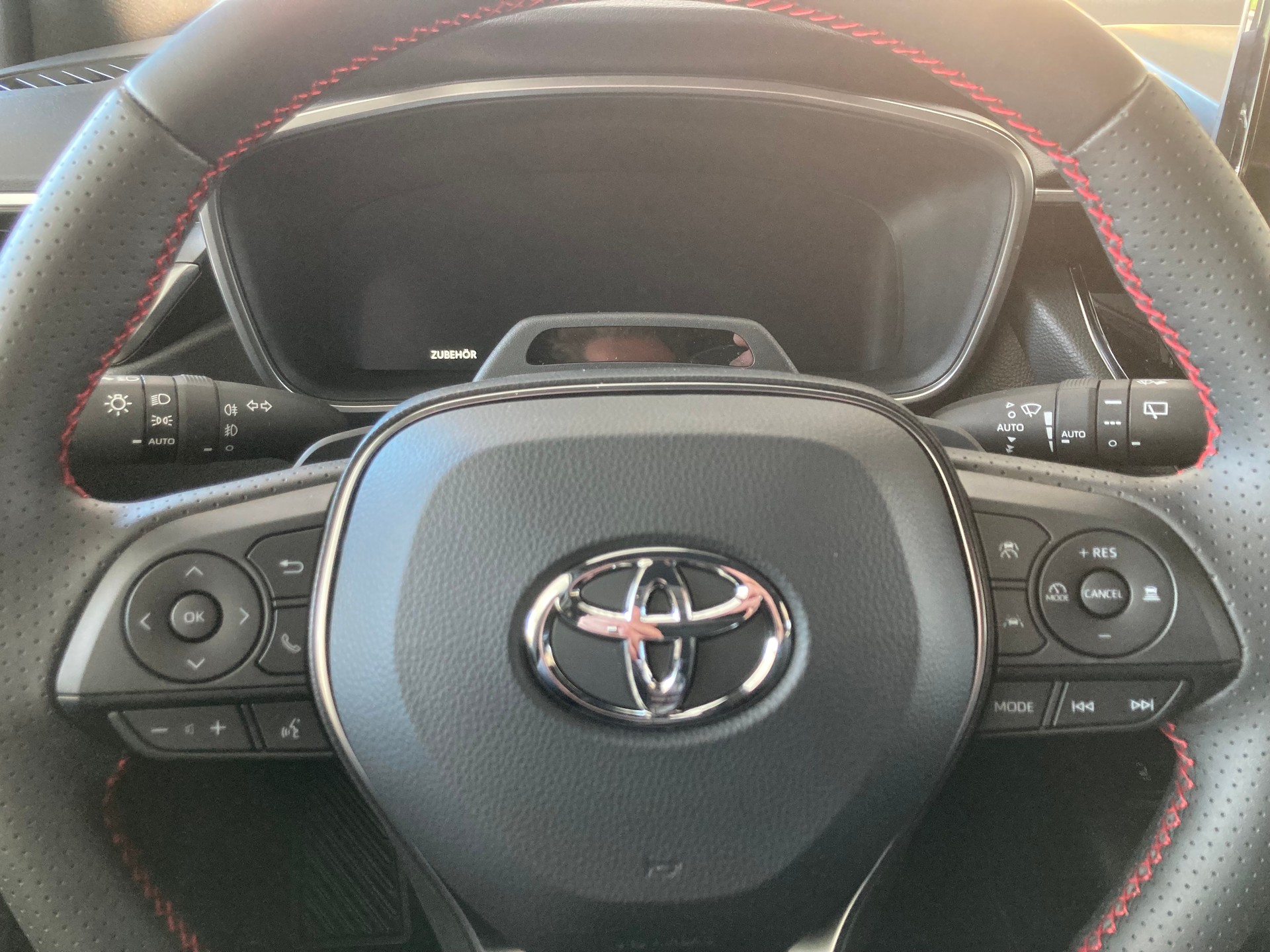 TOYOTA Corolla Touring Sports 2.0 HSD GR Sport e- CVT-image-7