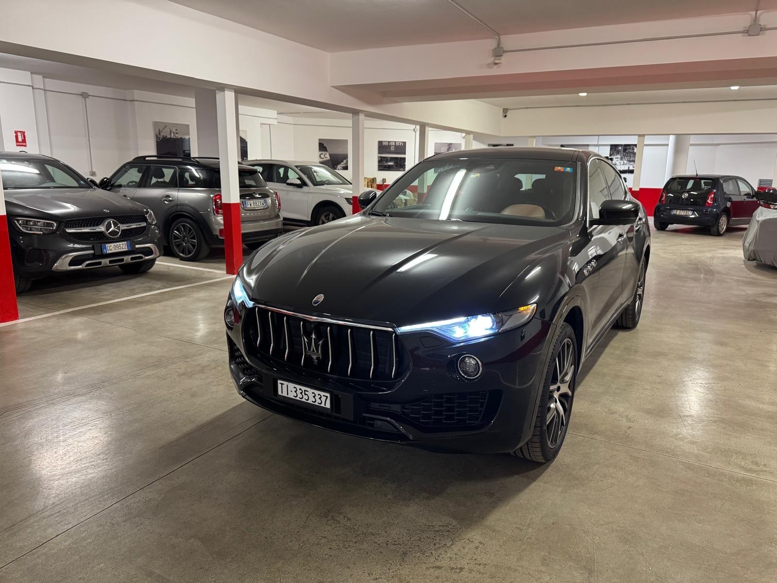 MASERATI Levante 3.0 V6 Diesel Q4-image-7