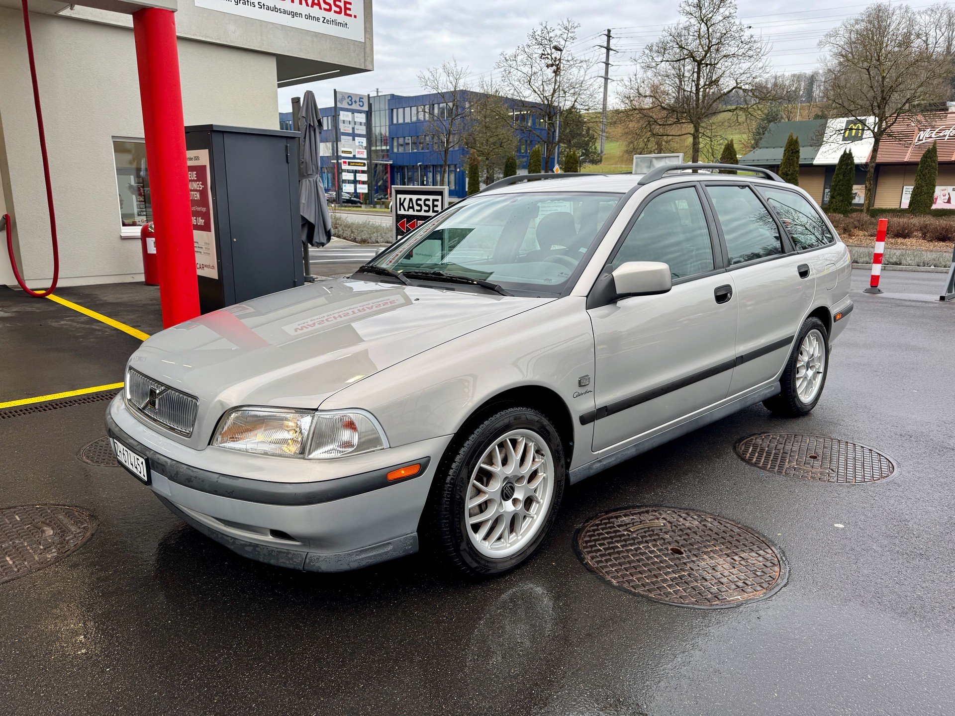 VOLVO V40 2.0 Celebration