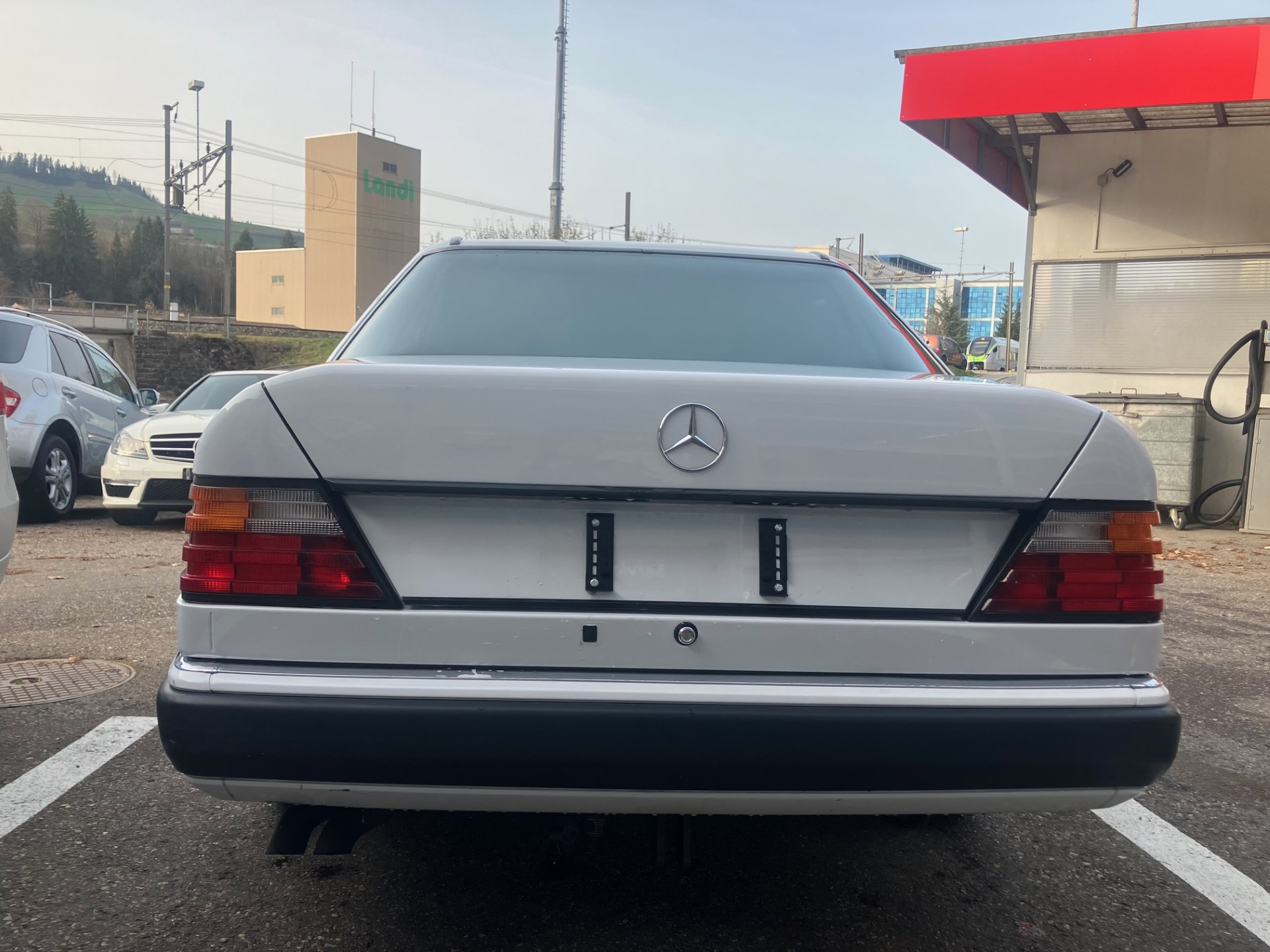 MERCEDES-BENZ 400 E-32 Automatic-image-6