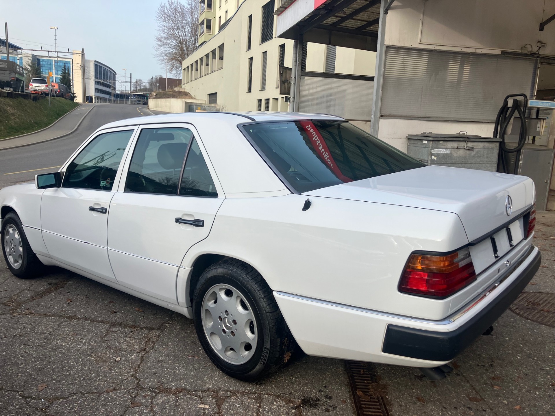 MERCEDES-BENZ 400 E-32 Automatic-image-3