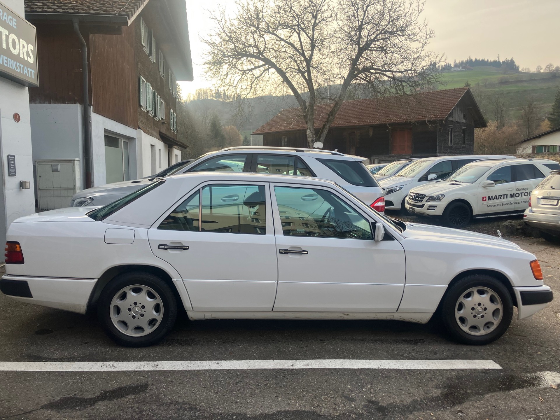 MERCEDES-BENZ 400 E-32 Automatic-image-5