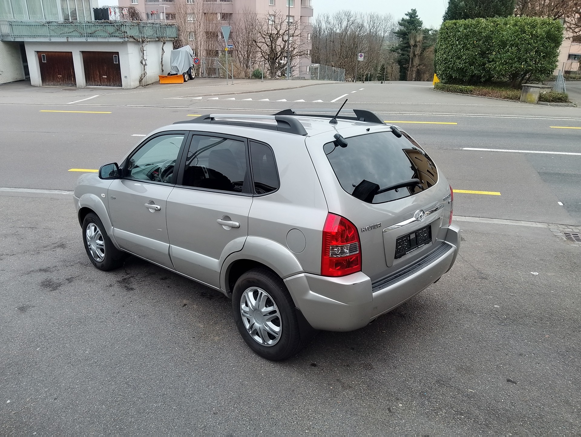 HYUNDAI Tucson 2.7 V6 Style 4WD-image-10