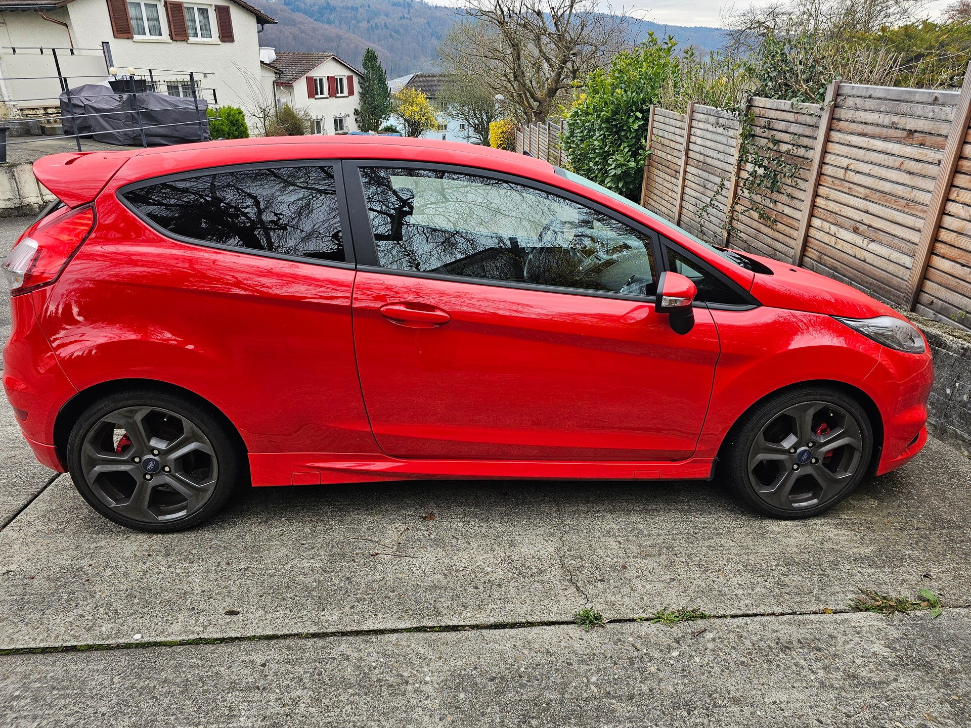 FORD Fiesta 1.6 SCTi ST-image-1