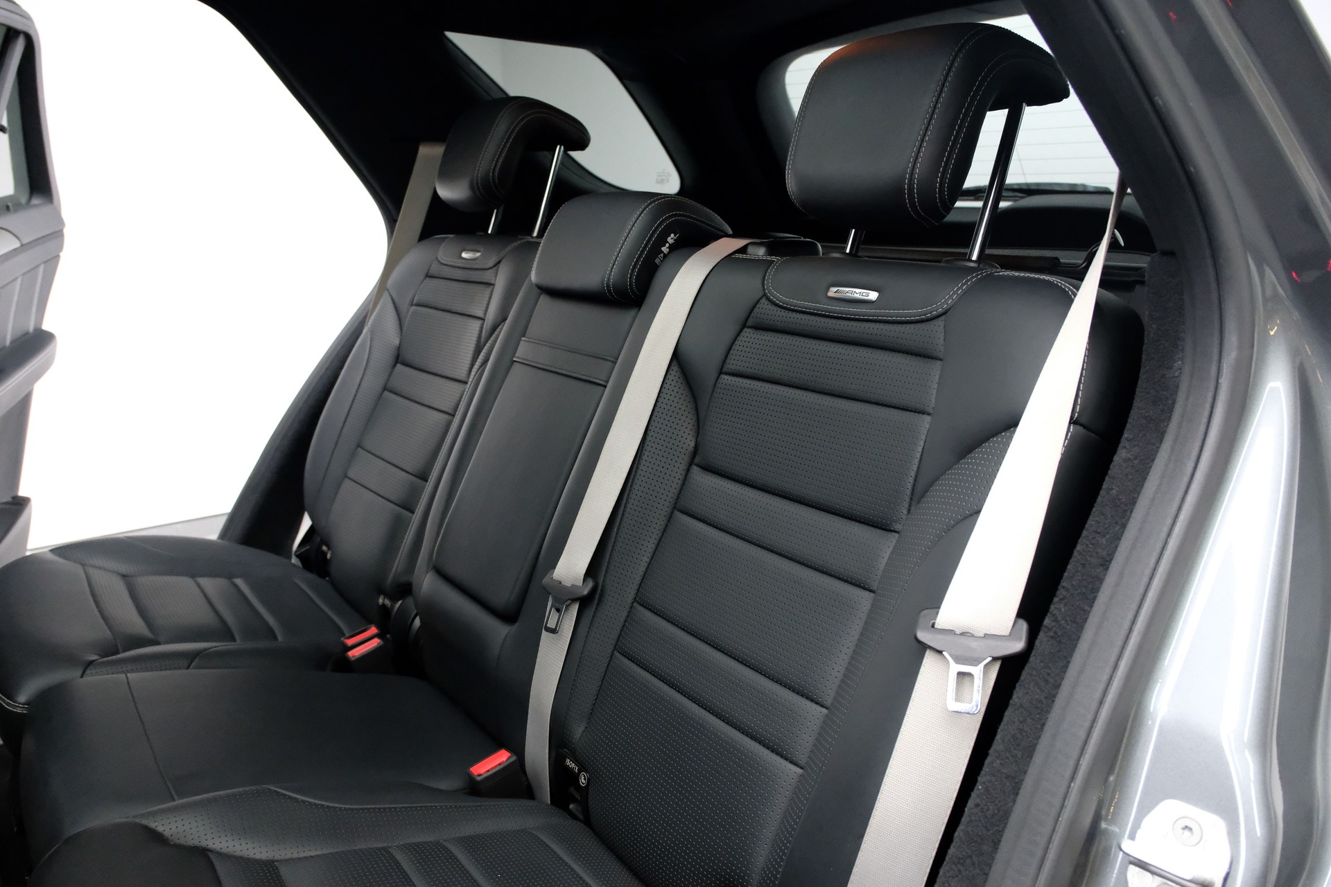 MERCEDES-BENZ GLE 63 S AMG 4Matic Speedshift Plus 7G-Tronic-image-31