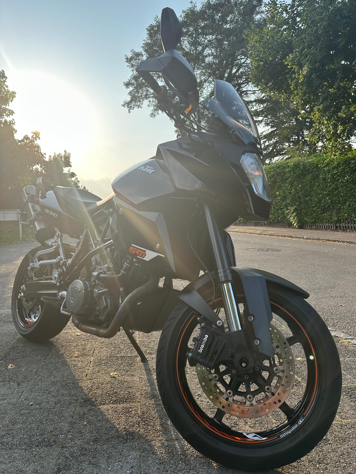 KTM 990 Supermoto T ABS-image-0