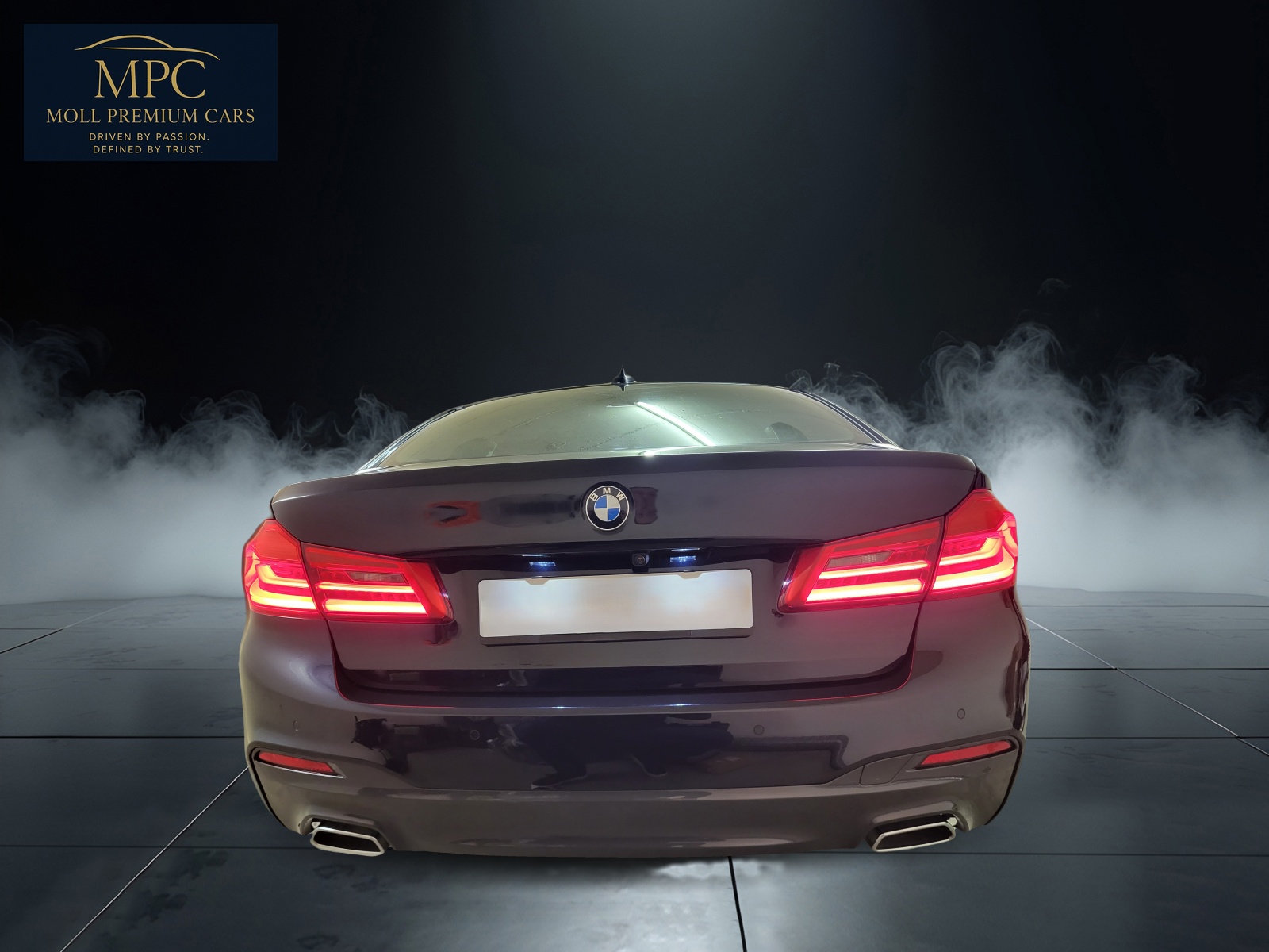 BMW 530e xDrive Pure M Sport Edition Steptronic-image-7