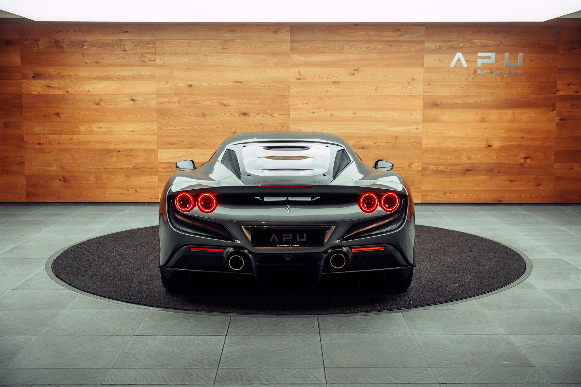 FERRARI F8 Tributo-image-18