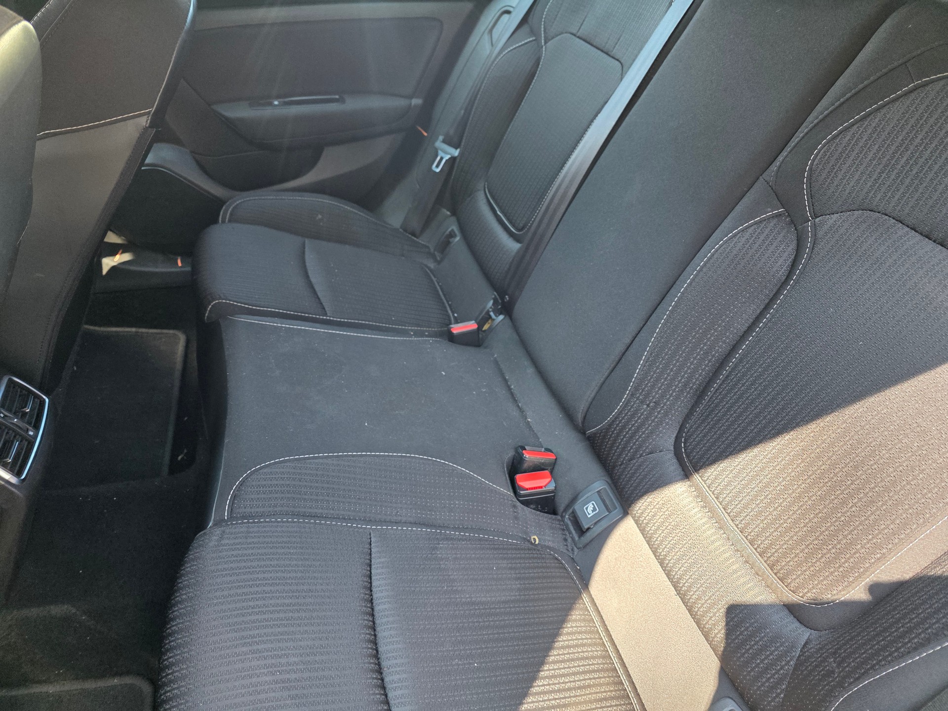 RENAULT Mégane Grandtour 1.5 dCi Business EDC-image-11