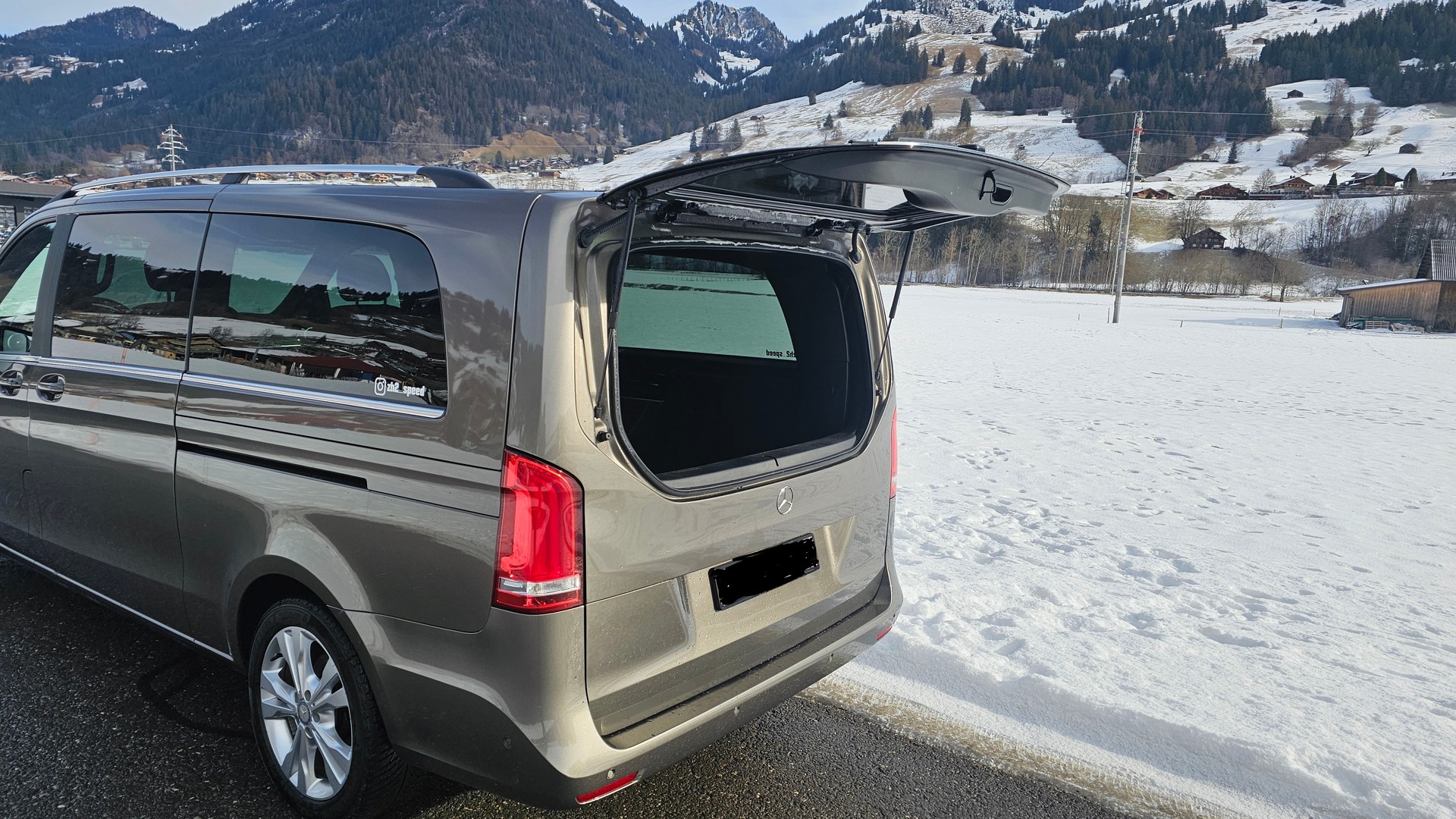 MERCEDES-BENZ V 250 d Avantgarde extralang 4M 7G-Tronic-showroom-element-1
