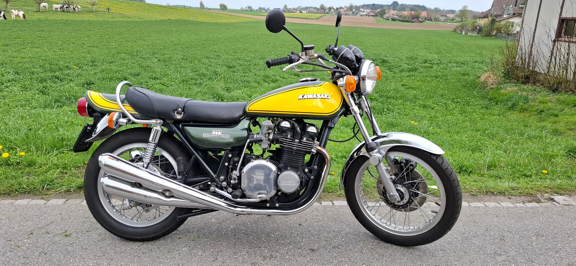 KAWASAKI Z 900-image-1
