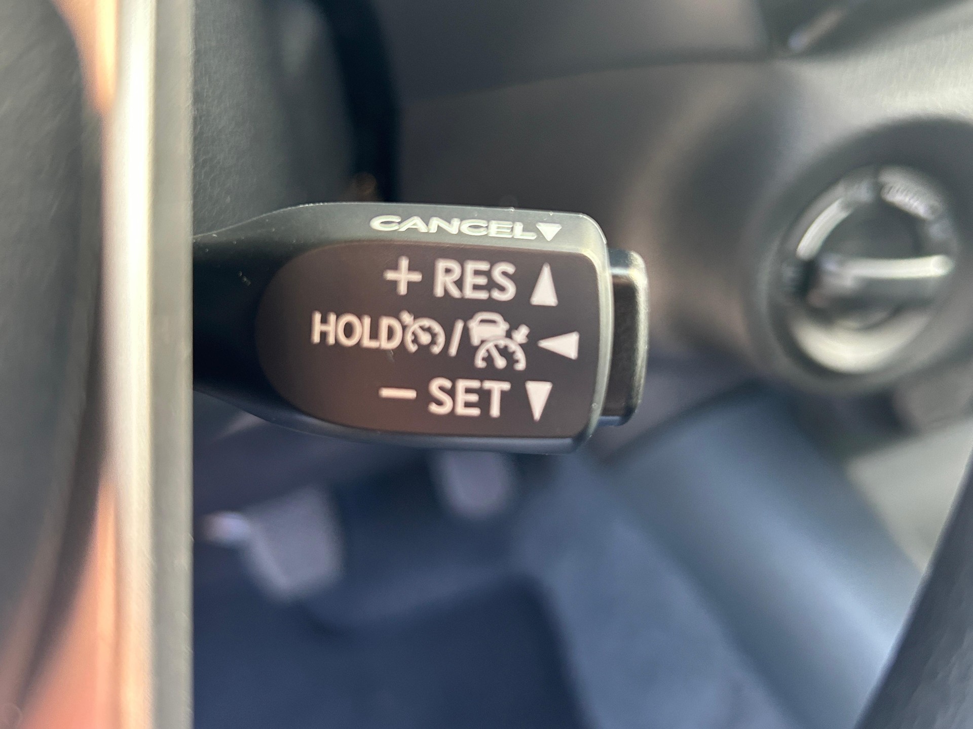 TOYOTA Hilux Double Cab.-Pick-up 2.8 D-4D 204 Comfort-image-14