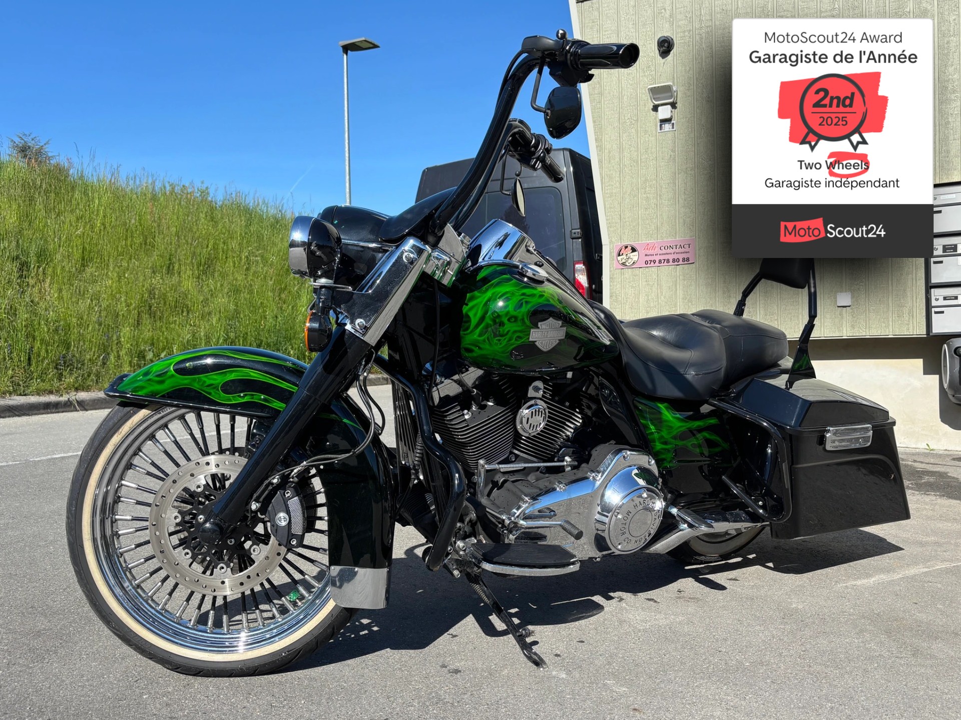 HARLEY-DAVIDSON FLHRC Road King Classic ABS